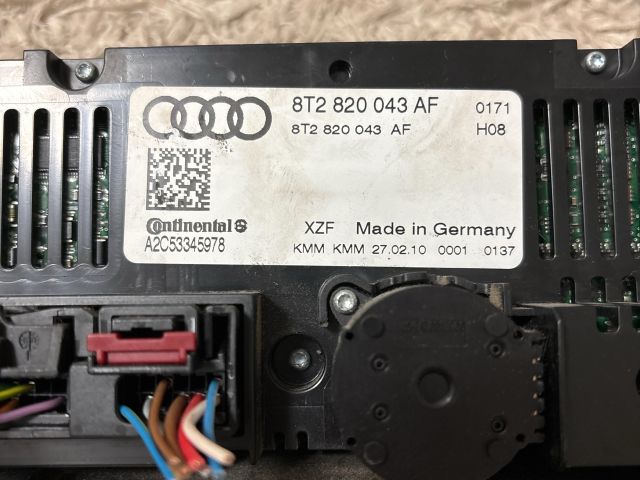 bontott AUDI A4 B8 Fűtéskapcsoló (digit klímás)