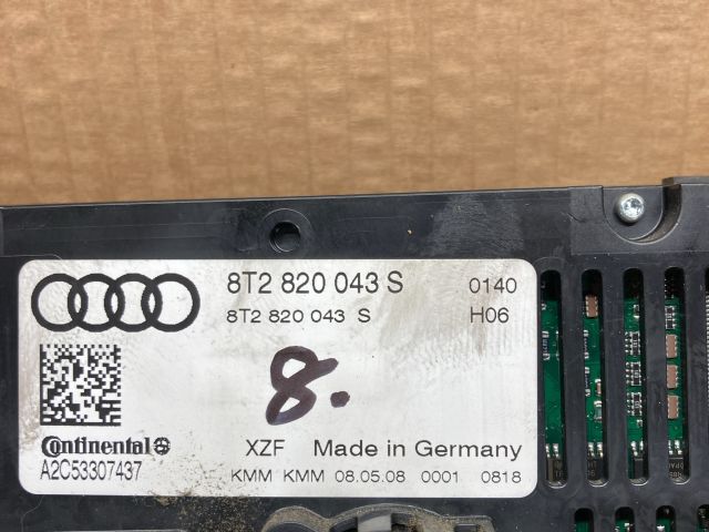 bontott AUDI A4 B8 Fűtéskapcsoló (digit klímás)