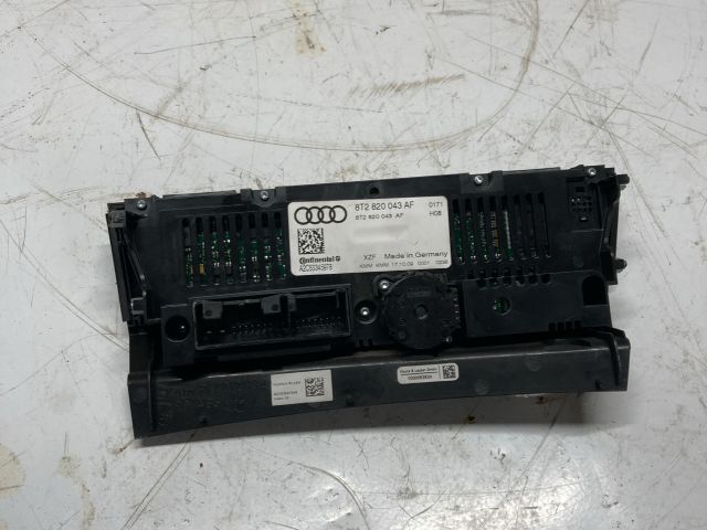 bontott AUDI A4 B8 Fűtéskapcsoló (digit klímás)