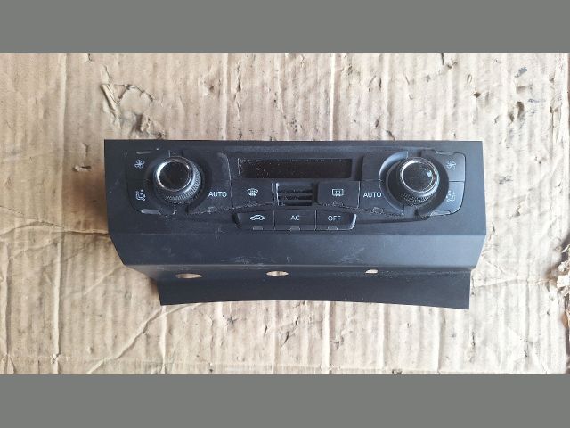 bontott AUDI A4 B8 Fűtéskapcsoló (digit klímás)