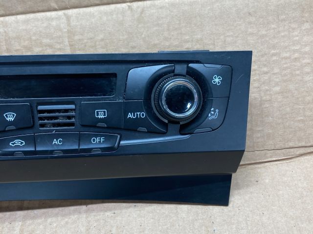 bontott AUDI A4 B8 Fűtéskapcsoló (digit klímás)