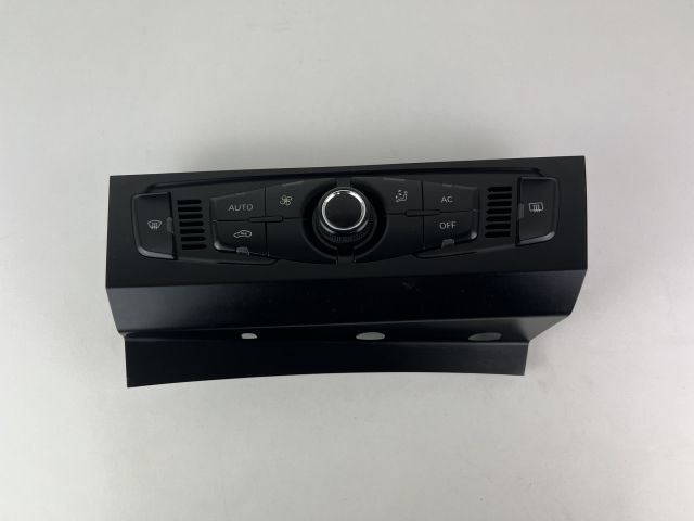 bontott AUDI A4 B8 Fűtéskapcsoló (digit klímás)