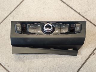 bontott AUDI A4 B8 Fűtéskapcsoló (digit klímás)