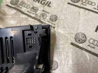 bontott AUDI A4 B8 Fűtéskapcsoló (digit klímás)