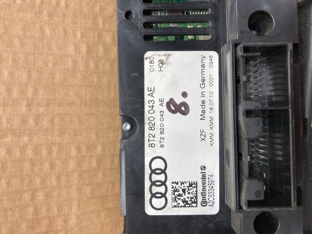 bontott AUDI A4 B8 Fűtéskapcsoló (digit klímás)