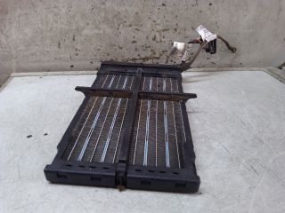 bontott AUDI A4 B8 Fűtőradiátor (Elektromos)