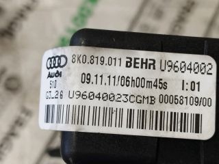 bontott AUDI A4 B8 Fűtőradiátor (Elektromos)