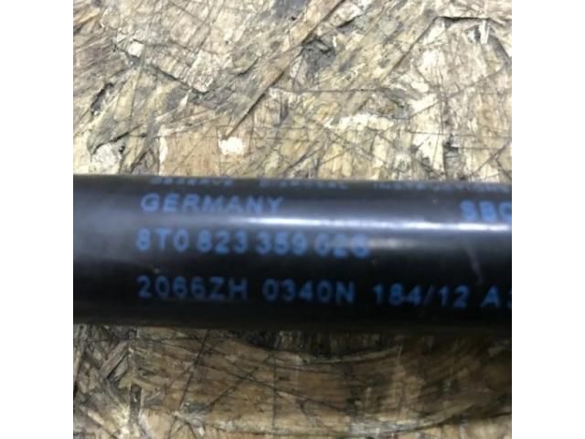 bontott AUDI A4 B8 Gázrugós Kitámasztó Teleszkóp Motorháztető