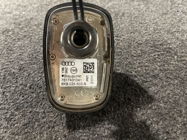 bontott AUDI A4 B8 GPS Antenna