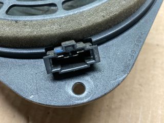 bontott AUDI A4 B8 Hangszóró (Pozíciófüggetlen)