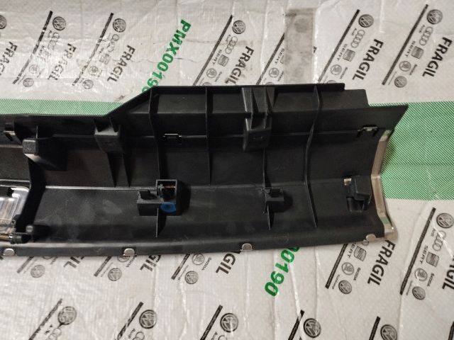 bontott AUDI A4 B8 Hátfal Burkolat