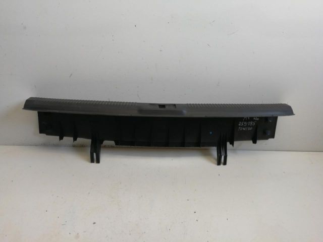 bontott AUDI A4 B8 Hátfal Burkolat