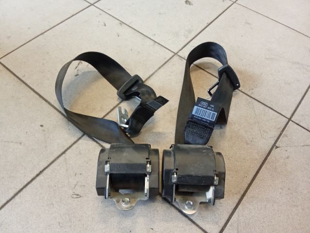 bontott AUDI A4 B8 Hátsó Biztonsági Öv Szett