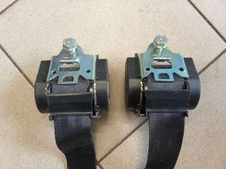 bontott AUDI A4 B8 Hátsó Biztonsági Öv Szett