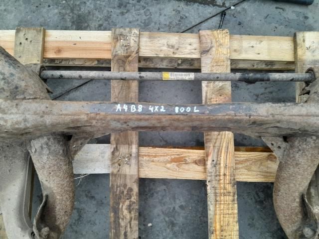 bontott AUDI A4 B8 Hátsó Bölcső