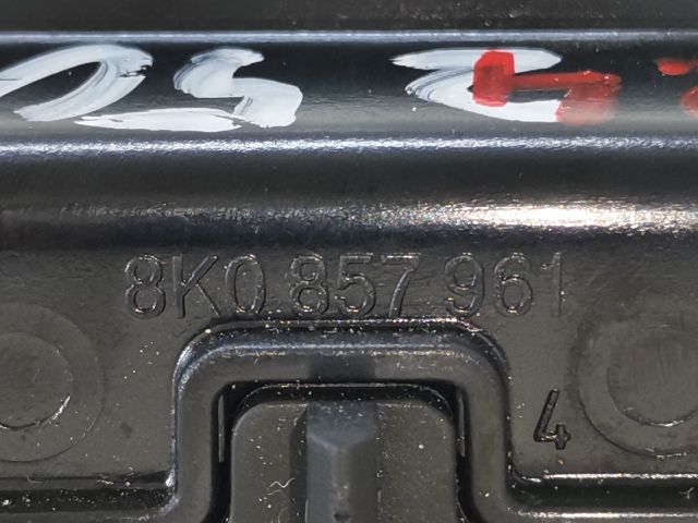 bontott AUDI A4 B8 Hátsó Hamutartó