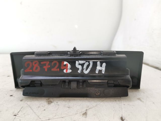 bontott AUDI A4 B8 Hátsó Hamutartó