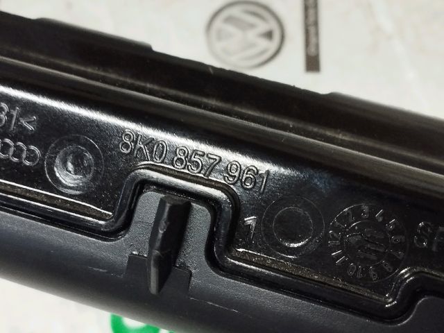 bontott AUDI A4 B8 Hátsó Hamutartó