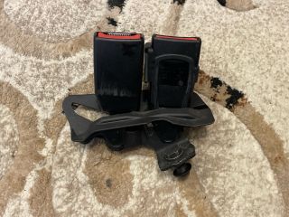 bontott AUDI A4 B8 Hátsó középső Biztonsági Öv Csat