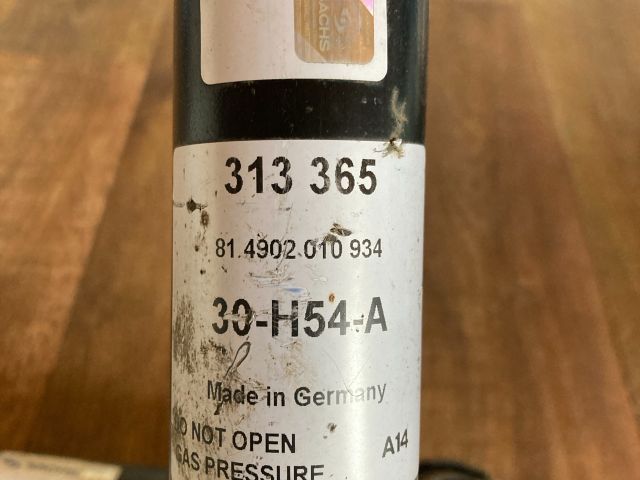 bontott AUDI A4 B8 Hátsó Lengéscsillapító Pár