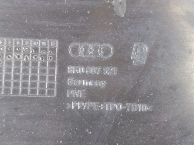 bontott AUDI A4 B8 Hátsó Lökhárító Légterelő