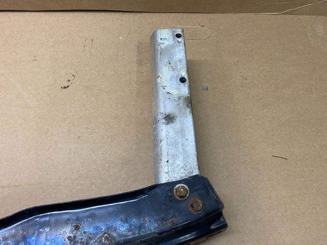 bontott AUDI A4 B8 Hátsó Lökhárító Merevítő (Fém)