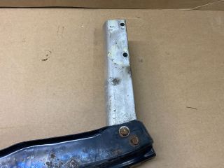 bontott AUDI A4 B8 Hátsó Lökhárító Merevítő (Fém)