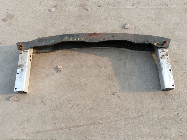 bontott AUDI A4 B8 Hátsó Lökhárító Merevítő (Fém)