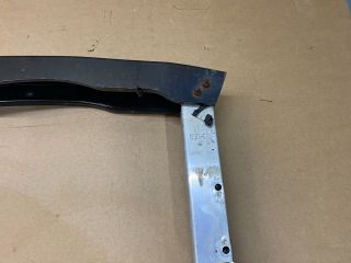 bontott AUDI A4 B8 Hátsó Lökhárító Merevítő (Fém)