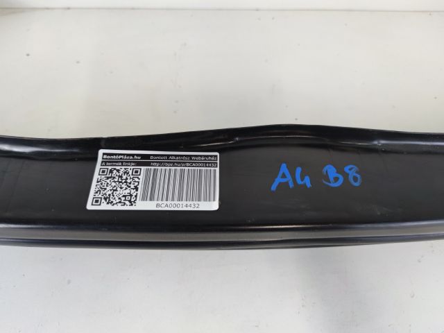 bontott AUDI A4 B8 Hátsó Lökhárító Merevítő (Fém)