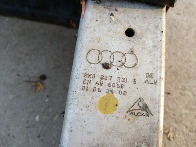 bontott AUDI A4 B8 Hátsó Lökhárító Merevítő (Fém)