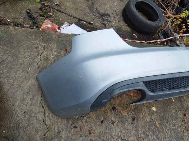 bontott AUDI A4 B8 Hátsó Lökhárító (Részeivel)