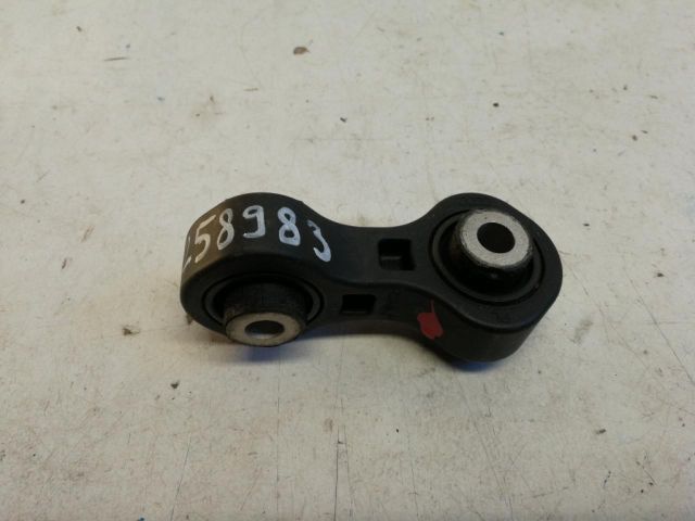 bontott AUDI A4 B8 Hátsó Stabilizátor Pálca