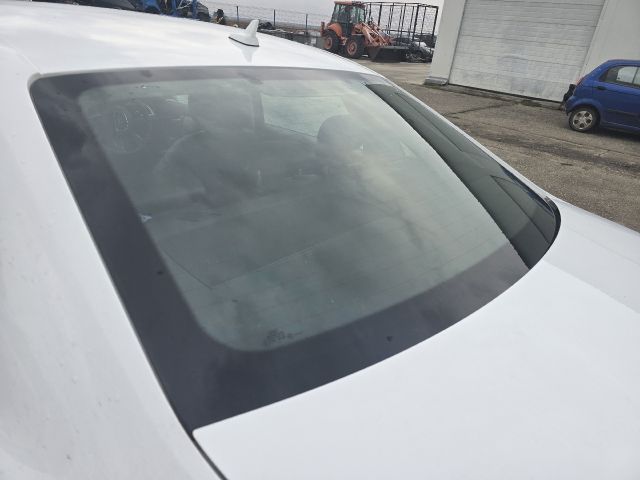 bontott AUDI A4 B8 Hátsó Szélvédő