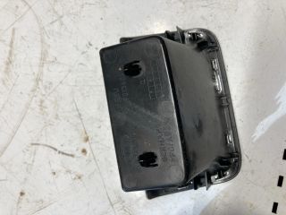 bontott AUDI A4 B8 Hátsó Tároló Rekesz