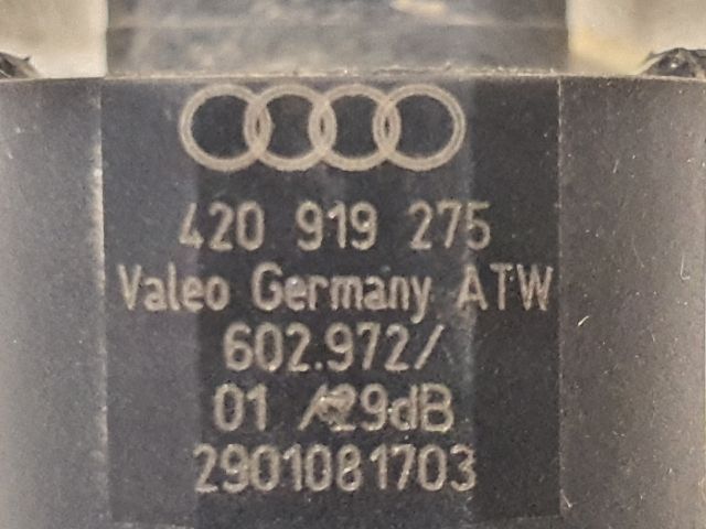 bontott AUDI A4 B8 Hátsó Tolatóradar Fej