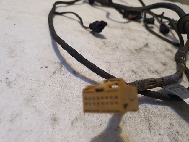 bontott AUDI A4 B8 Hátsó Tolatóradar Kábelköteg