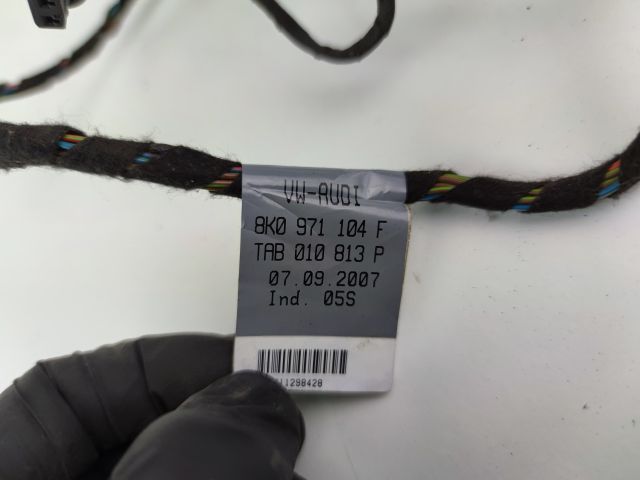 bontott AUDI A4 B8 Hátsó Tolatóradar Kábelköteg