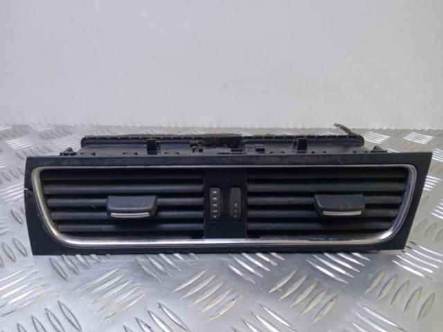 bontott AUDI A4 B8 Hűtőrács