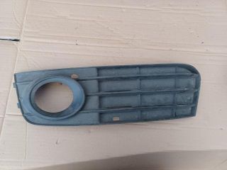 bontott AUDI A4 B8 Hűtőrács