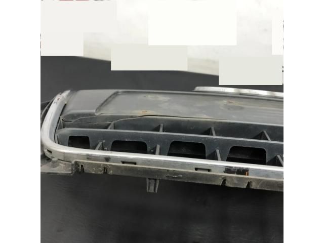 bontott AUDI A4 B8 Hűtőrács