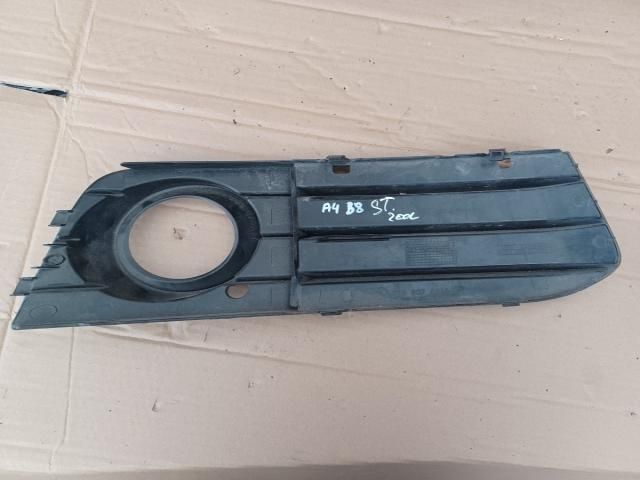 bontott AUDI A4 B8 Hűtőrács