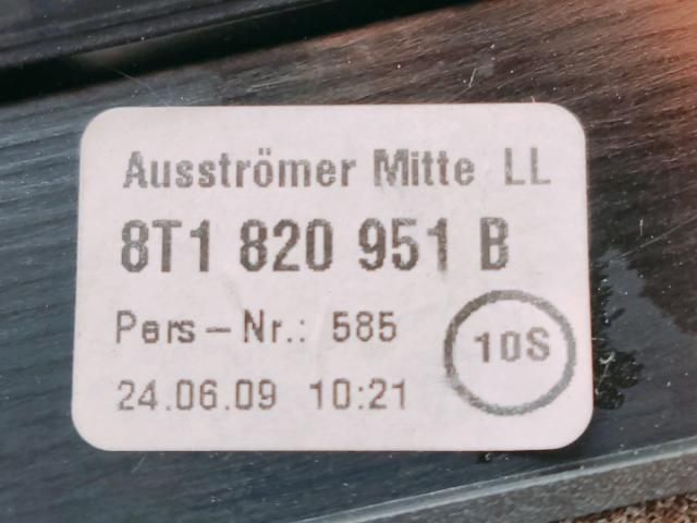 bontott AUDI A4 B8 Hűtőrács