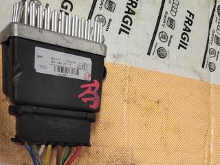 bontott AUDI A4 B8 Hűtőventilátor Elektronika