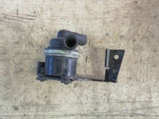 bontott AUDI A4 B8 Inverter Vízpumpa