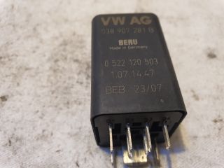 bontott AUDI A4 B8 Izzító Relé