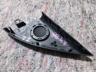 bontott AUDI A4 B8 Jobb A Oszlop Hangszóró Burkolat