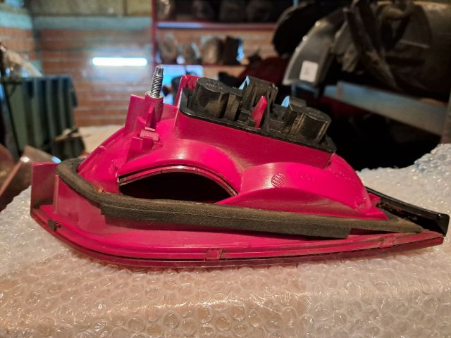 bontott AUDI A4 B8 Jobb Belső Hátsó Lámpa