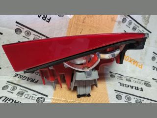 bontott AUDI A4 B8 Jobb Belső Hátsó Lámpa