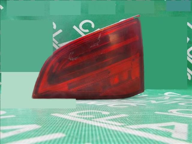 bontott AUDI A4 B8 Jobb Belső Hátsó Lámpa